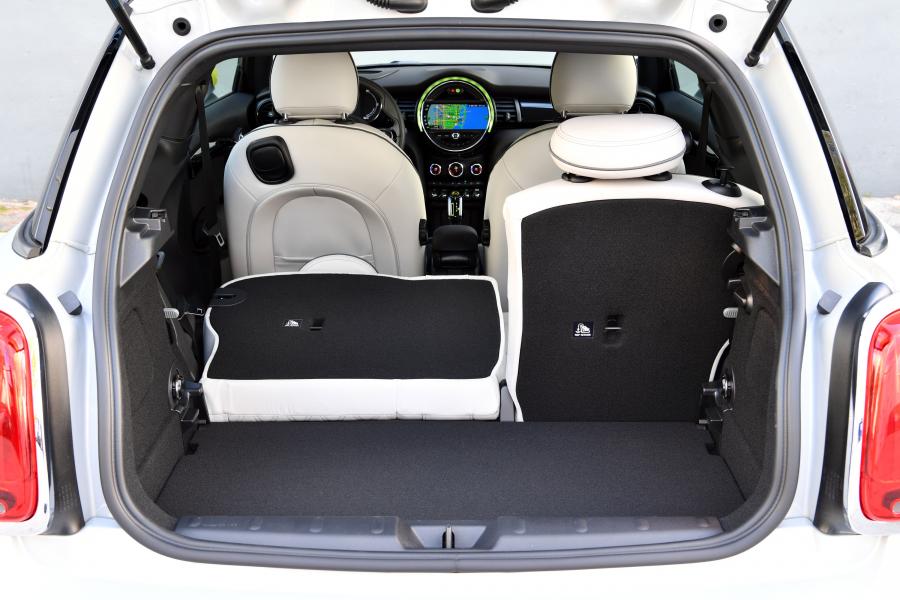 Багажник Mini Cooper SE (F56) 2020 года  (NA) (фото 307 из 342)